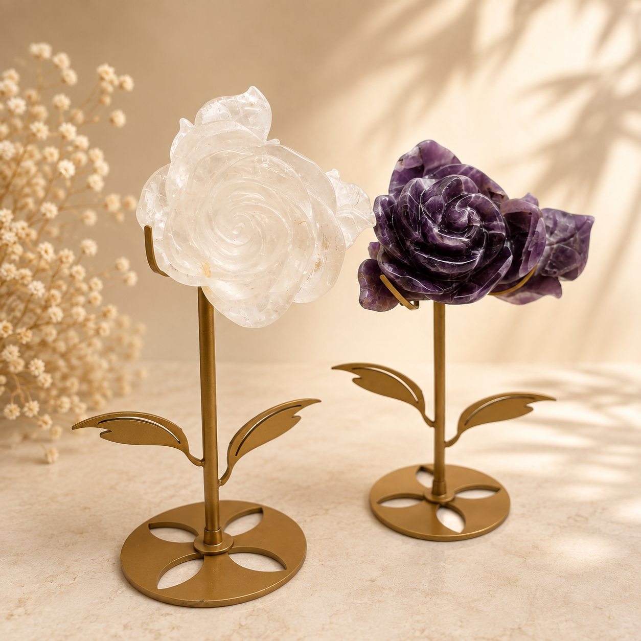 Edelstein-Rose auf Metallständer – handgearbeitete Naturstein-Dekoration